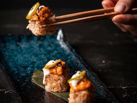Savour the spiciness: Try this easy spicy tuna maki roll