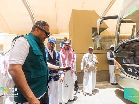 Saudi Transport Minister Saleh Al Jasser launches the virtual reality glasses. 