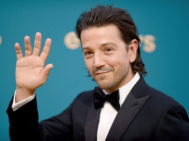 Diego Luna-1687853093448