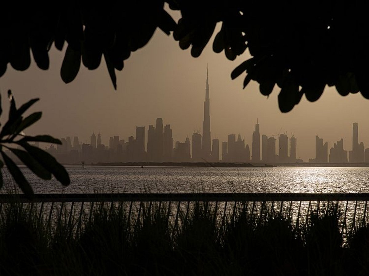 Dubai wird zum globalen Zentrum für Luxusimmobilien, Autos und Reisen im Wealth & Lifestyle Report 2026 von Julius Baer. Dubai wird zum globalen Zentrum für Luxusimmobilien, Autos und Reisen im Wealth & Lifestyle Report 2026 von Julius Baer.