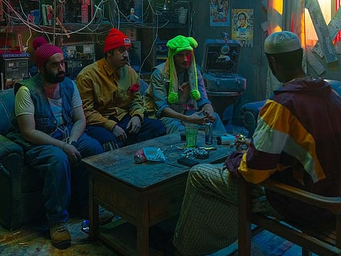 Adel Radwan as Darwish, Abdul Aziz Al-Shehri as Fayyad Sharbaka, Ziyad Al-Omari as Abu Ghadra, Ahmed Al-Kaabi as Abboud Khafash in 'Ras B Ras'.