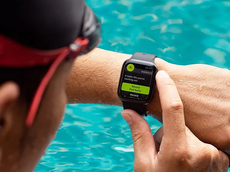 swimming watch