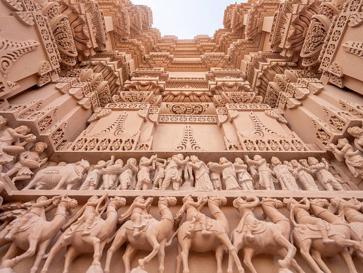DHABI TEMPLE454-1689861152261