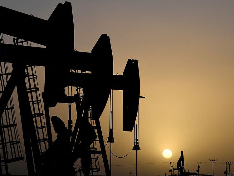 Stock - Oil