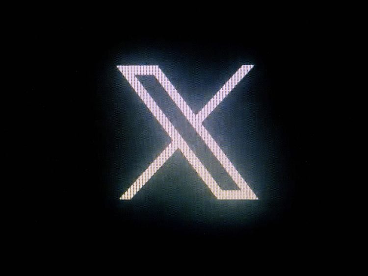 X LOGO