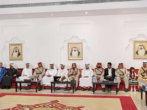 The Abu Dhabi Community Police Department urged citizens and residents to cooperate and be positive in confronting, combating and preventing crime.