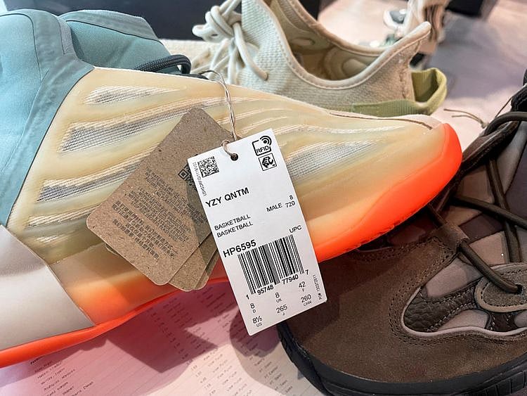 Copy of 2023-07-28T111718Z_2063369548_RC2G8X9Y297D_RTRMADP_3_ADIDAS-YEEZY-1690549262923