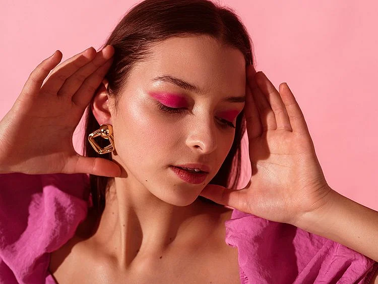 pink makeup