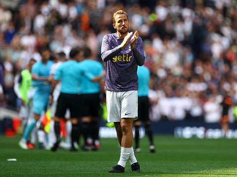 Tottenham Hotspur's Harry Kane applauds fans after the pre-season friendly against Shakhtar Donetsk in London on Sunday.