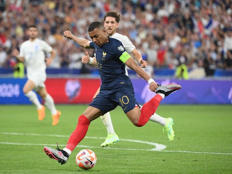 Copy of SPO_230620 MBAPPE1-1691428489512