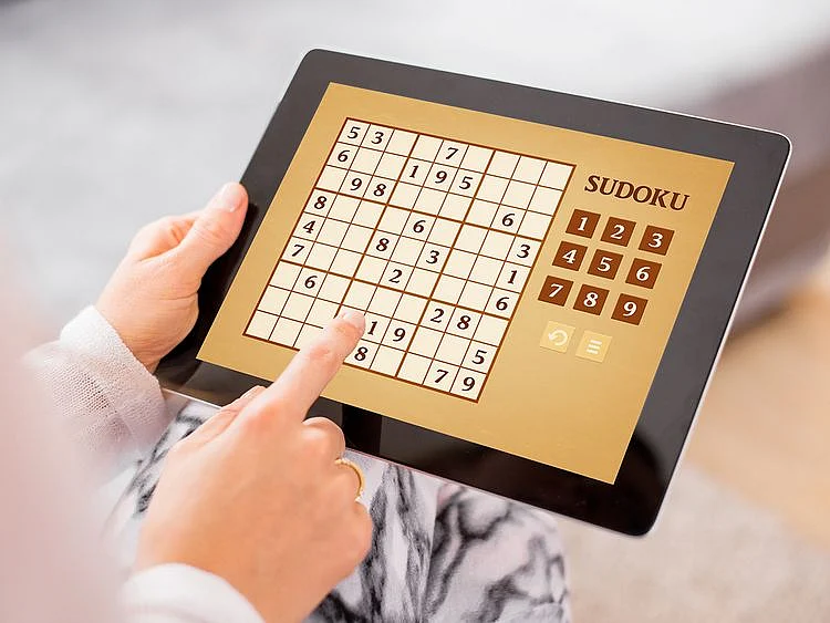 Digital puzzle games 