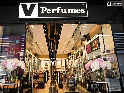 Authentic long-lasting perfumes for men and women in the UAE from V Perfumes