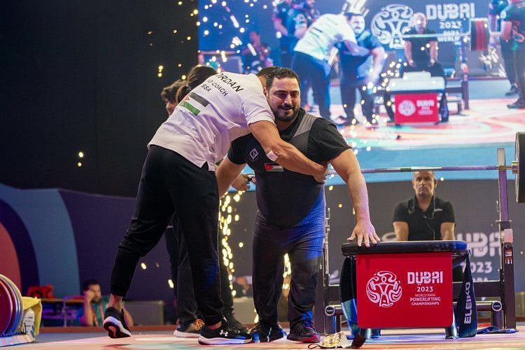 Abdelkareem Khattab celebrates his world record show with coach in Dubai.-1693422137942