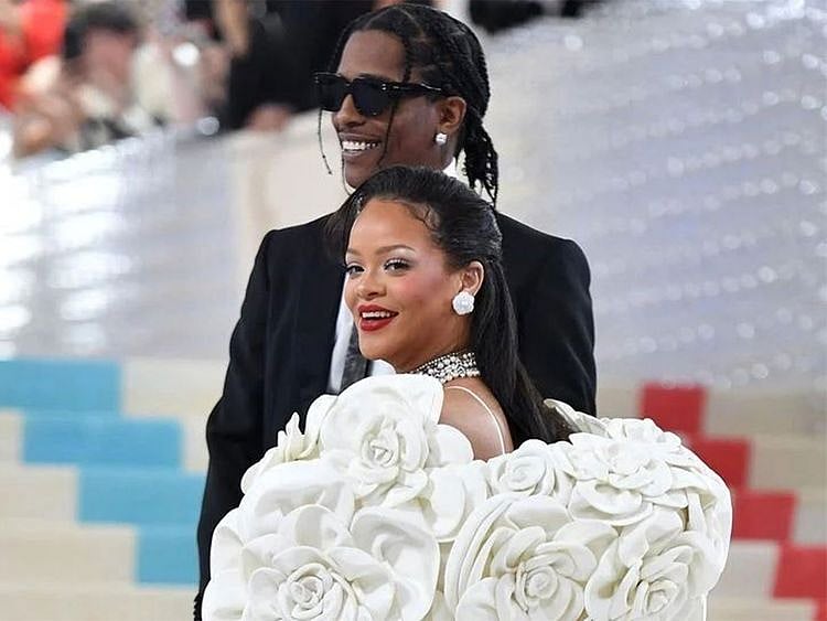 A$AP Rocky and RİHANNA