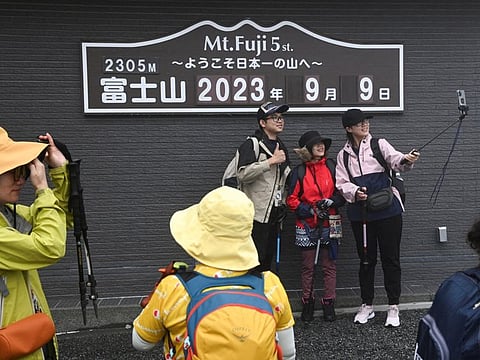 Overcrowding has worsened. “Subaru”, the fifth and largest base station, had about 4 million visitors this summer, a 50% jump from 2013.