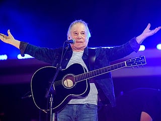 Toronto Film Festival: Paul Simon takes a bow with a new career-spanning documentary