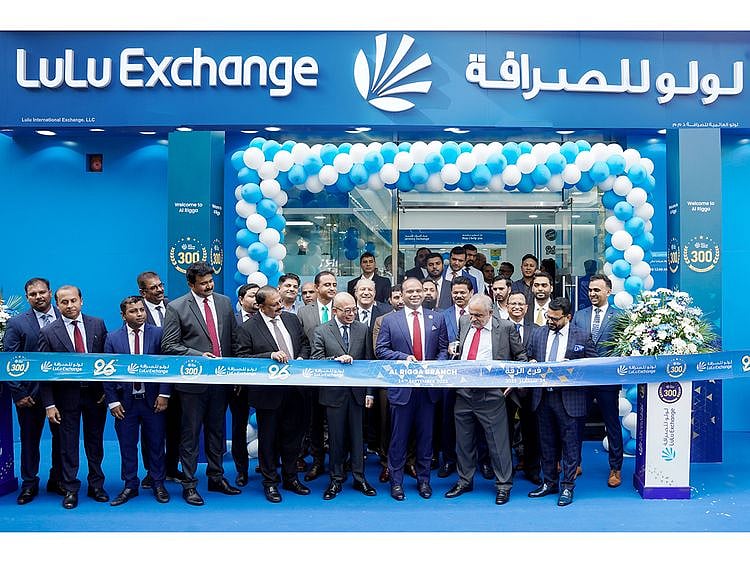 LuLu-Echange-300th-Branch-Opening-FOR-WEB