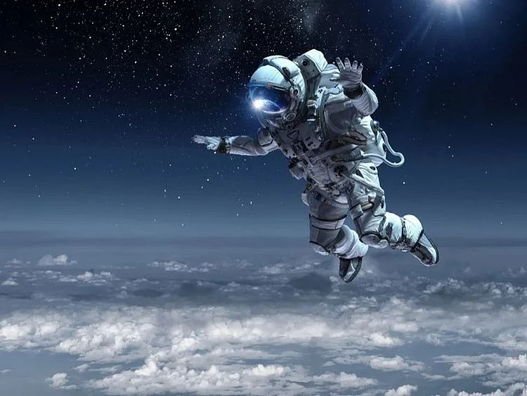 UAE in SPACE
