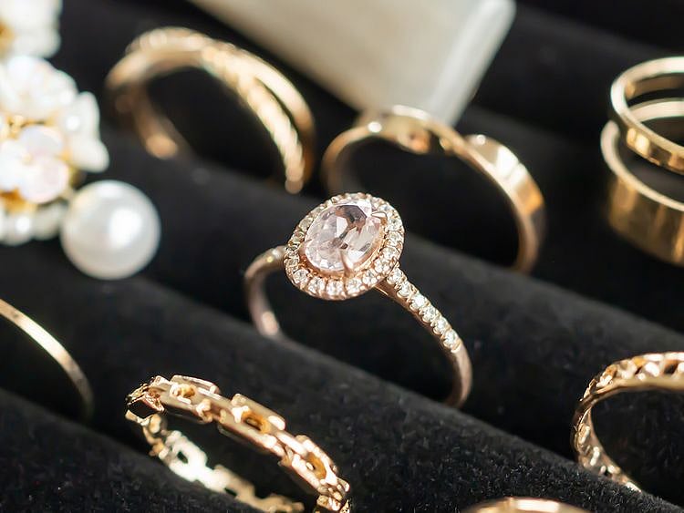 STOCK DIAMOND JEWELLERY