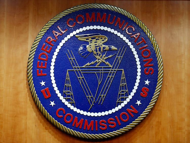 Federal Communications Commission (FCC) 