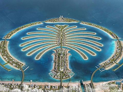 Offplan sales at the Palm Jebel Ali has opened up a new front for luxury property investing in Dubai. But investors need to fine-tune their holding plans.