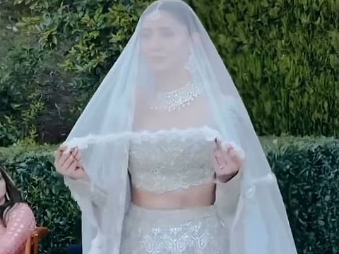 Mahira Khan ties the knot with businessman Salim Karim