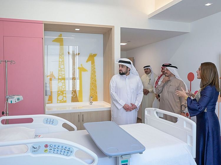 ahmed-visits-saudi-german-hospital-1696350903720