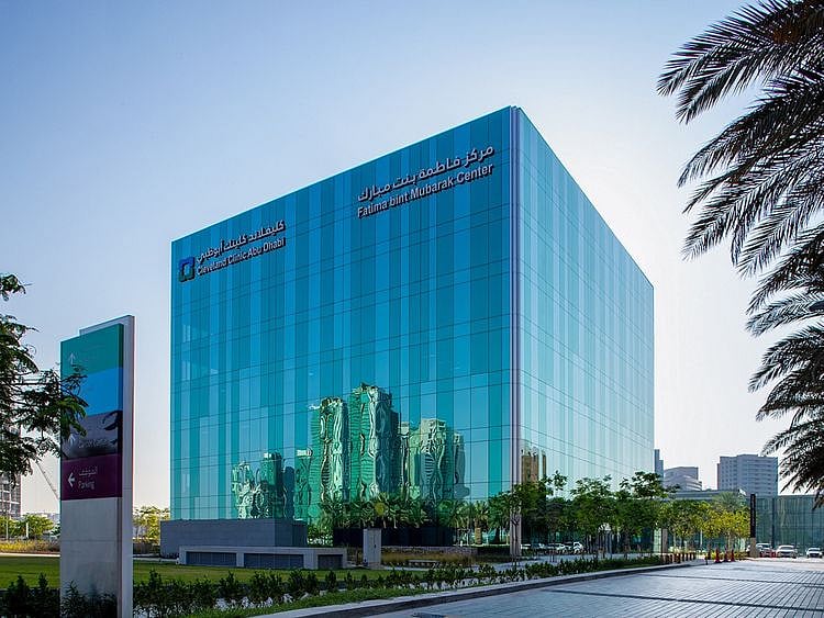 thumbnail_Cleveland-Clinic-Abu-Dhabi-Fatima-bint-Mubarak-Center--2-1696332729428