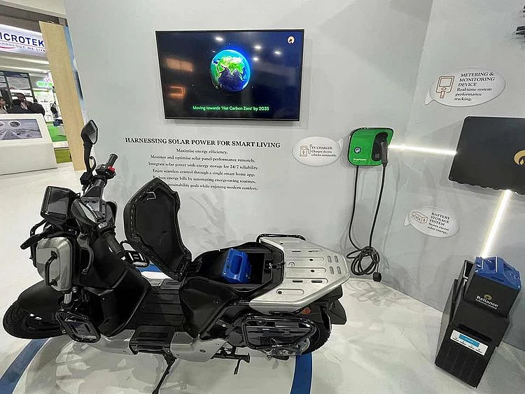 multipurpose battery storage technology for electric vehicles (EVs)