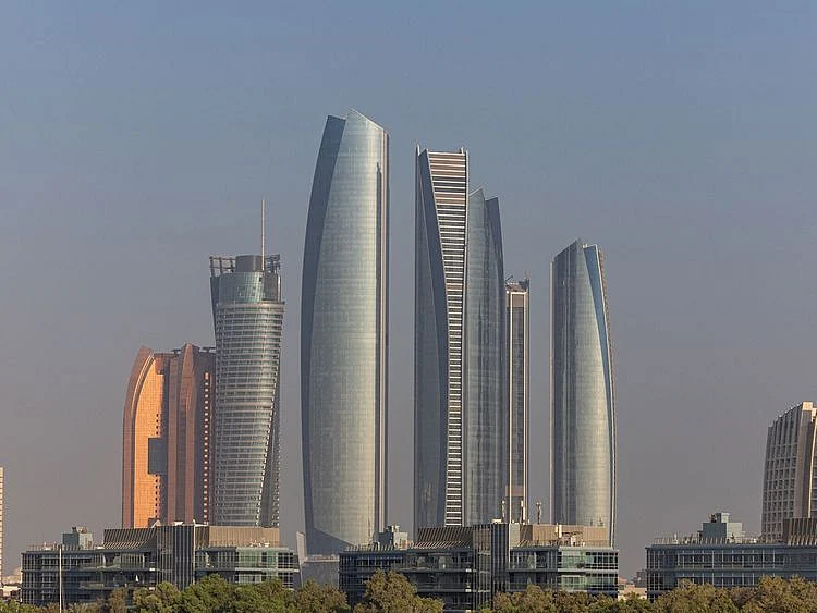 Stock - Abu Dhabi skyline / Abu Dhabi / Abu Dhabi economy