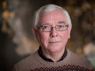 British filmmaker Terence Davies, who made the lyrical ‘Distant Voices, Still Lives,’ dies at 77