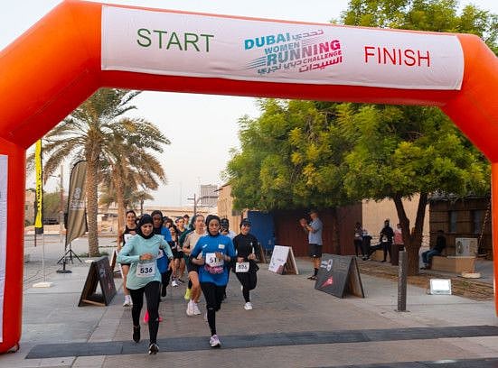 Dubai women running-1696940050732