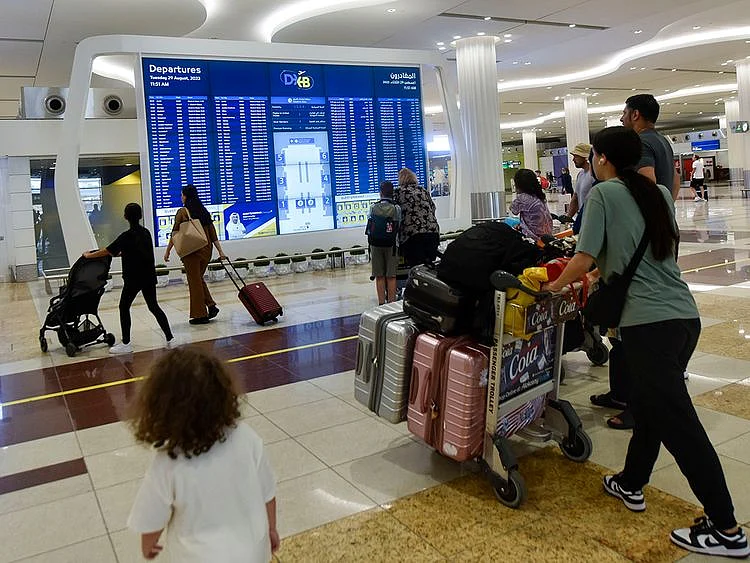 Stock UAE travel / Dubai / Airport