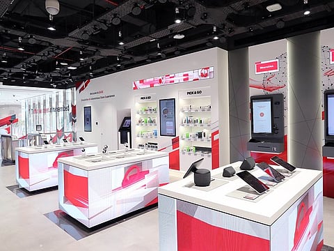 The Ease autonomous self-service store extends AI possibilities in some of etisalat by e&'s consumer-facing services. 