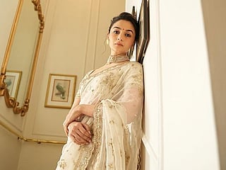 Bollywood actress Alia Bhatt on why she wore her wedding saree to the awards function