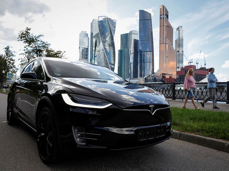 Copy of 2023-10-17T080812Z_1702960703_RC27U3A1LC8E_RTRMADP_3_TESLA-RECALL-1697875453719