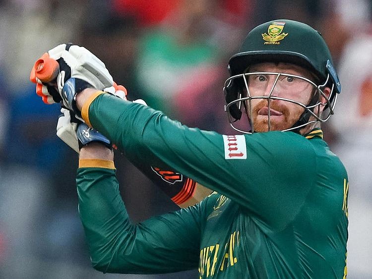 South Africa's Heinrich Klaasen plays a shot