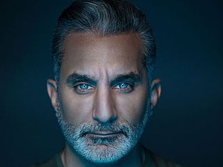 Cardiac surgeon and TV star Bassem Youssef to release new book at SIBF