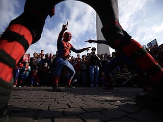 See: 1,000 Spider-Man turn up to create a record in Argentina