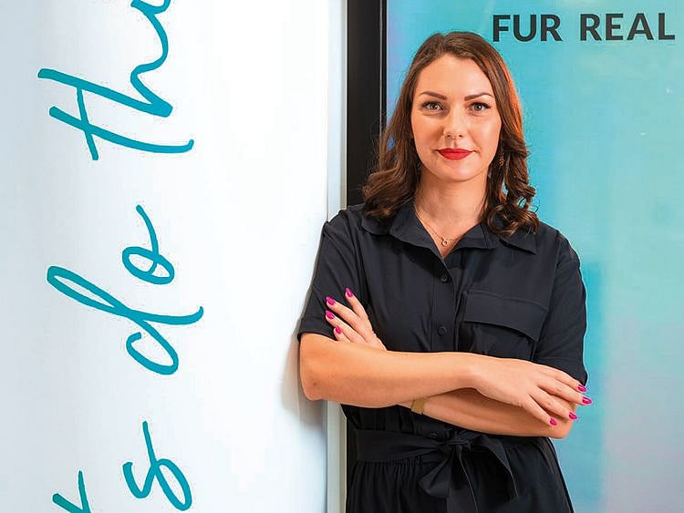 Su_231030_Beautyworld_advt_Furless_FOR-WEB