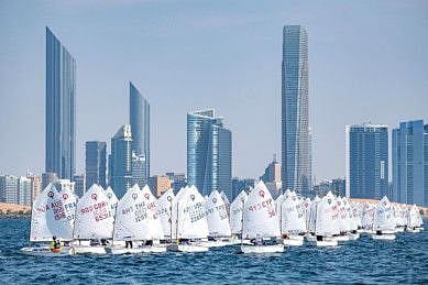 1. The Abu Dhabi skyline provides an impressive backdrop for the five-day regatta.-1698777082767