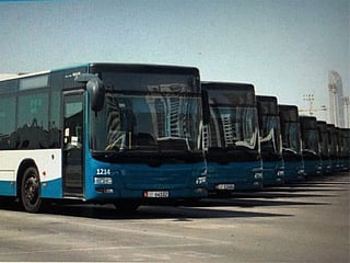 Visitors and temporary commuters can enjoy unlimited bus rides within Abu Dhabi, Al Ain, and Al Dhafra with a 7-day pass or a 30-day pass.