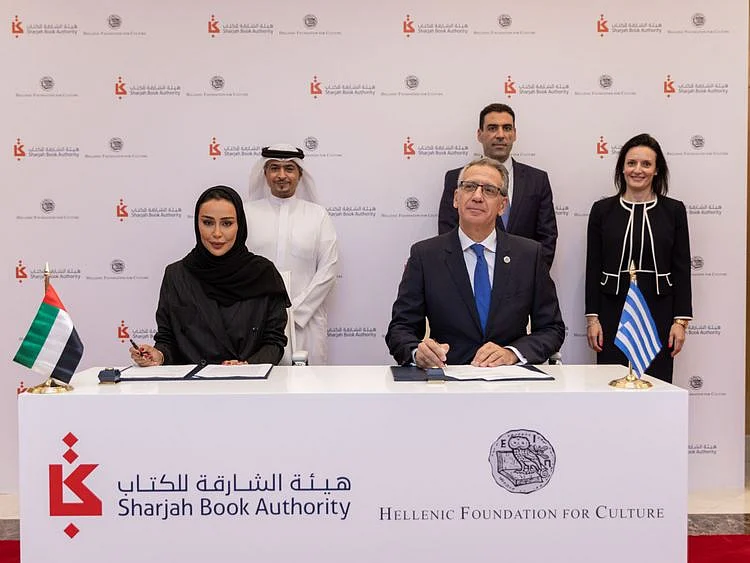 shj book fair signing for guest of honour-1699381492832