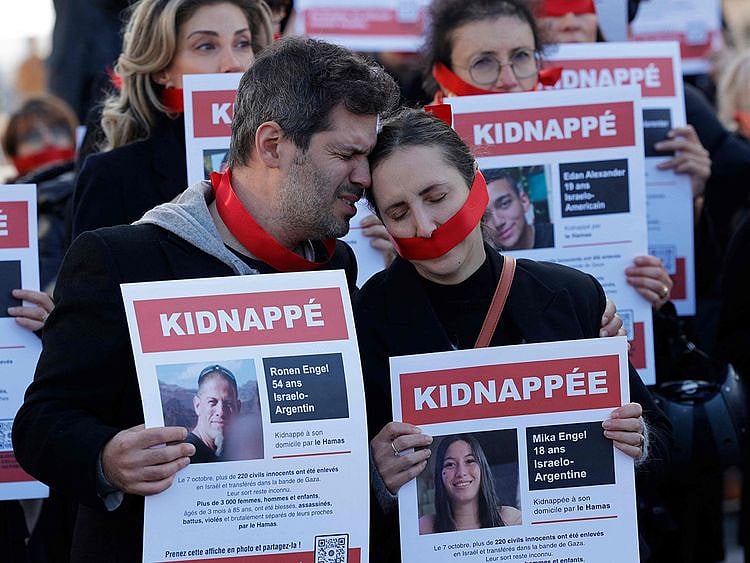 People take part in a rally in Paris to call for the release of the 240 people (according to Israeli army) held hostages by the Hamas in Gaza, on November 7, 2023.  