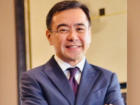 Rafael D. Consing Jr., a La Salle and Stanford alumnus, ex-corporate finance manager, ports executive and presidential adviser, was appointed president and chief executive of the Maharlika Investment Corp (MIC), the government entity that runs the Philippines’s first sovereign wealth fund.
