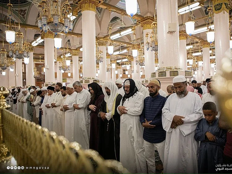 Prophets mosque saudi medina