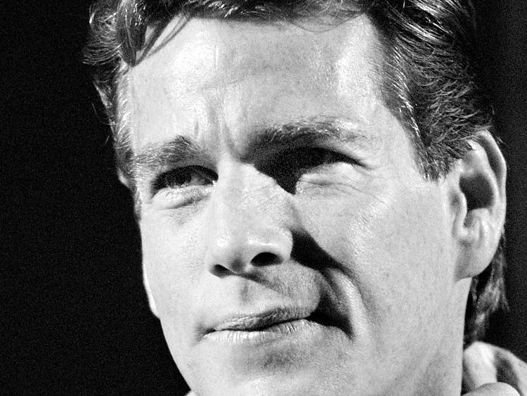 Actor Ryan O'Neal, the star from 1970s who died on December 8, was a force to reckon with, thanks to his boyish handsomeness and athleticism