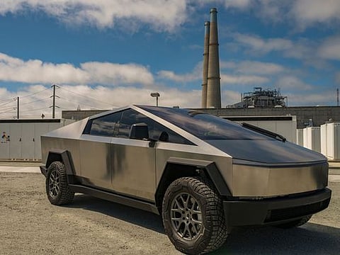 Look: Does the Tesla Cybertruck design affect pick-up abilities?