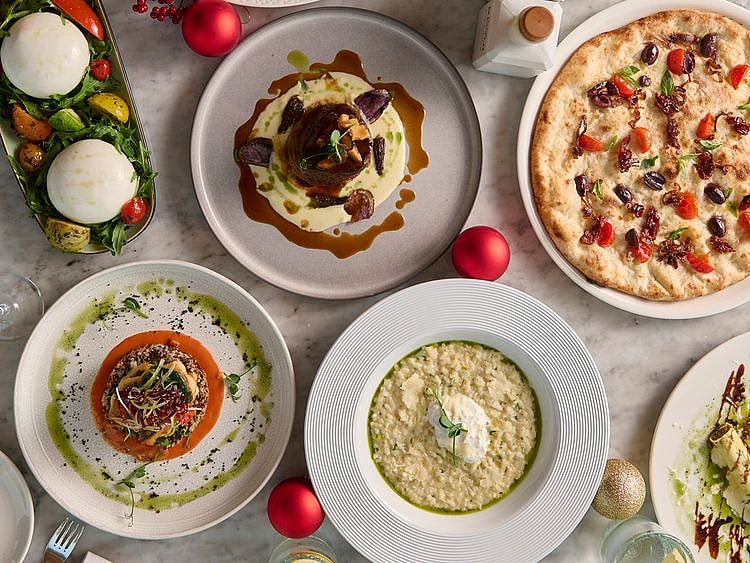 New Year 2024: Food deals, dinner offers and more.