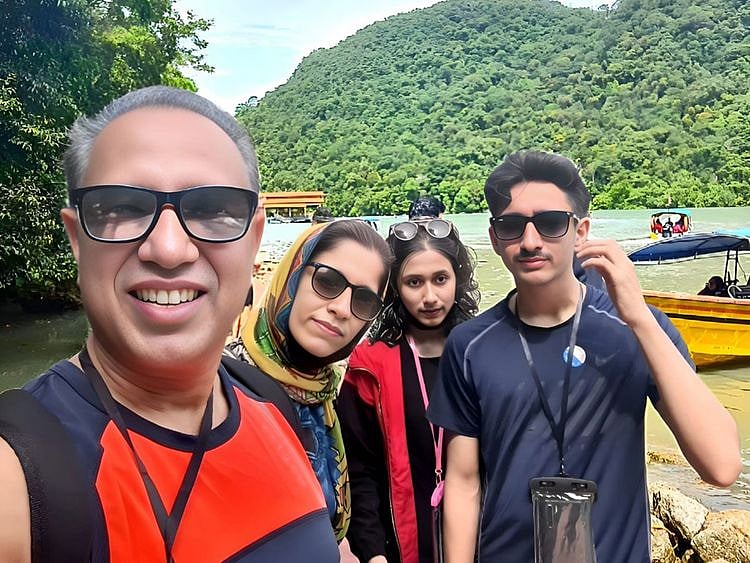 Dubai-based businessman Asif Zaman with his family members